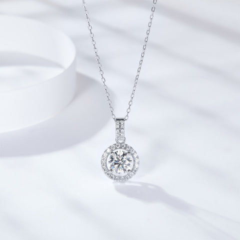 S925 Silver Moissanite Diamond Luxury round cake Pendant Necklaces PM5006