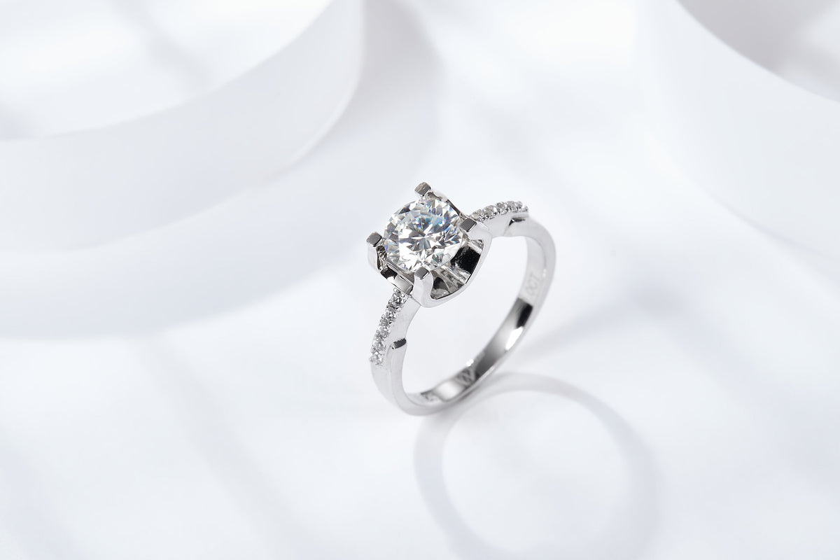 S925 Silver Bull Head Moissanite Diamond Ring