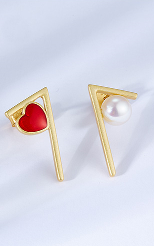 Golston Enamelled Pearl Love Corner Silver Dangling Earings