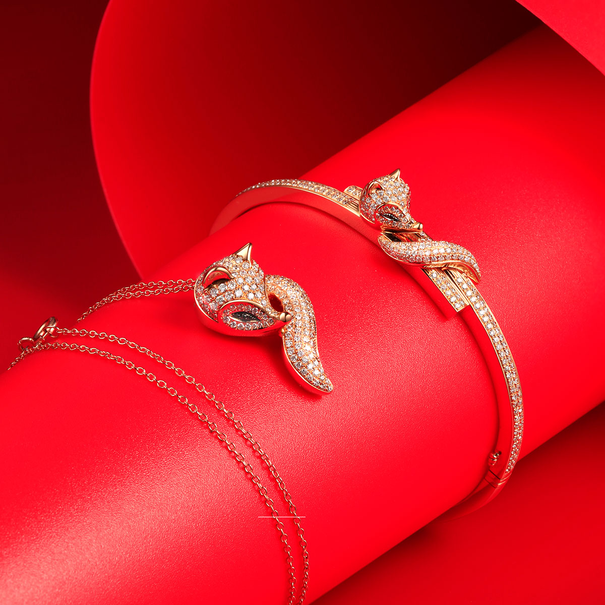 Golston Luxury™ 18K Rose Gold White Fox Diamond Necklace